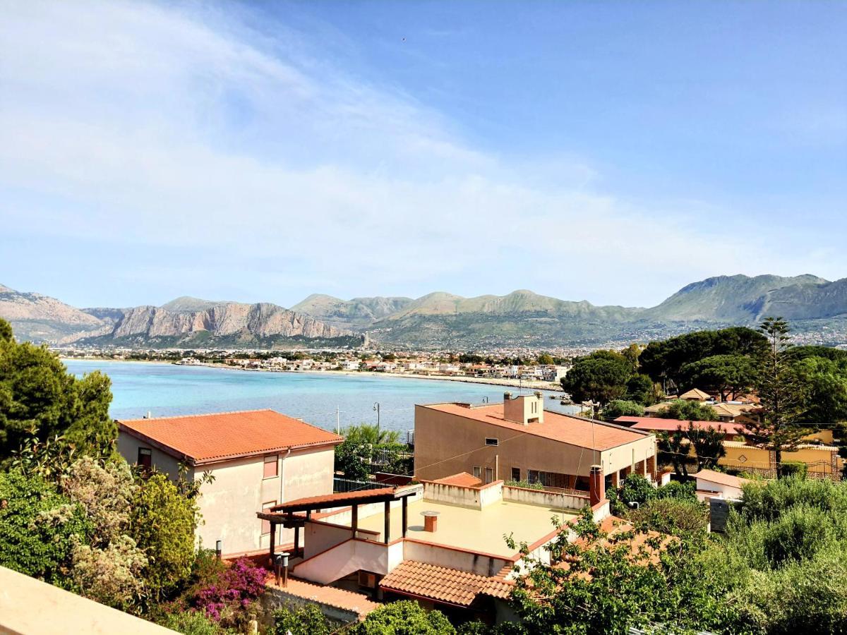 Villa Miramar Luxury Suite Palermo Airport Карини Экстерьер фото